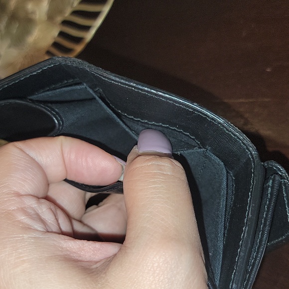 Authentic Balenciaga wallet - Picture 9 of 10